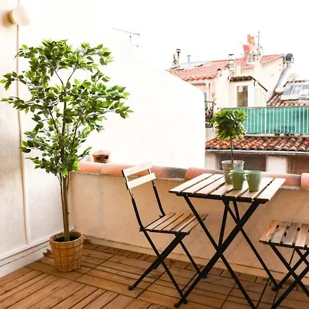 Apartment Le Duplex - Terrasse Au Coeur De Panier